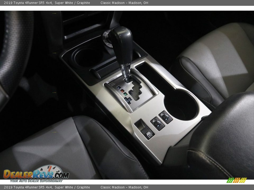 2019 Toyota 4Runner SR5 4x4 Super White / Graphite Photo #14