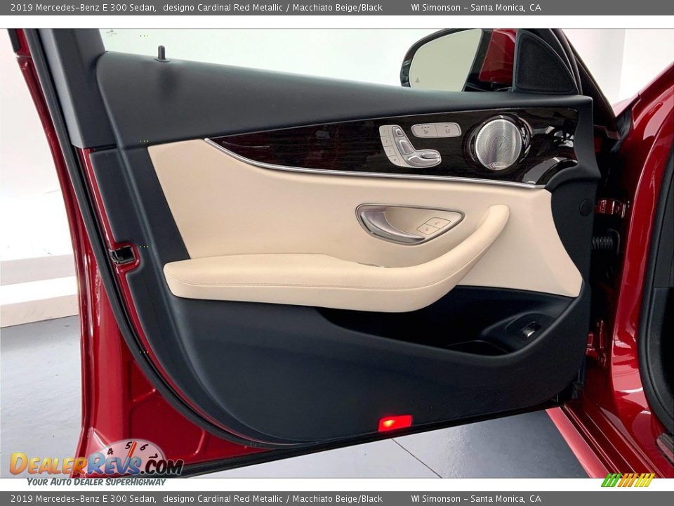 2019 Mercedes-Benz E 300 Sedan designo Cardinal Red Metallic / Macchiato Beige/Black Photo #25