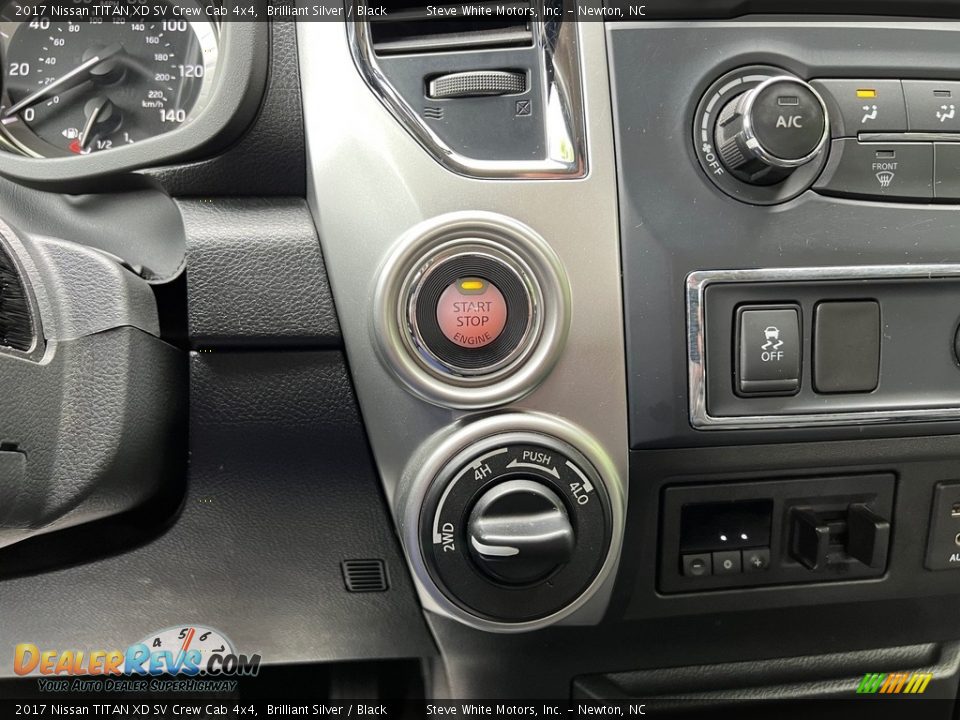 Controls of 2017 Nissan TITAN XD SV Crew Cab 4x4 Photo #20