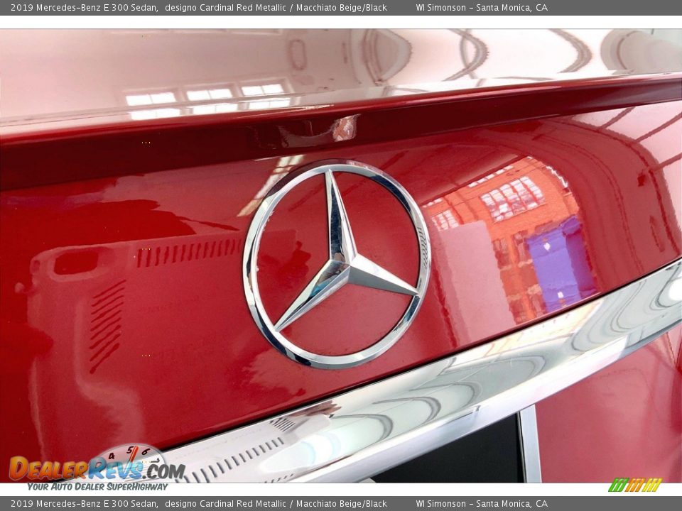 2019 Mercedes-Benz E 300 Sedan designo Cardinal Red Metallic / Macchiato Beige/Black Photo #30