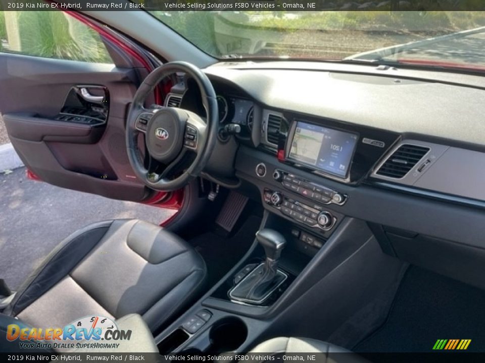 Black Interior - 2019 Kia Niro EX Hybrid Photo #2