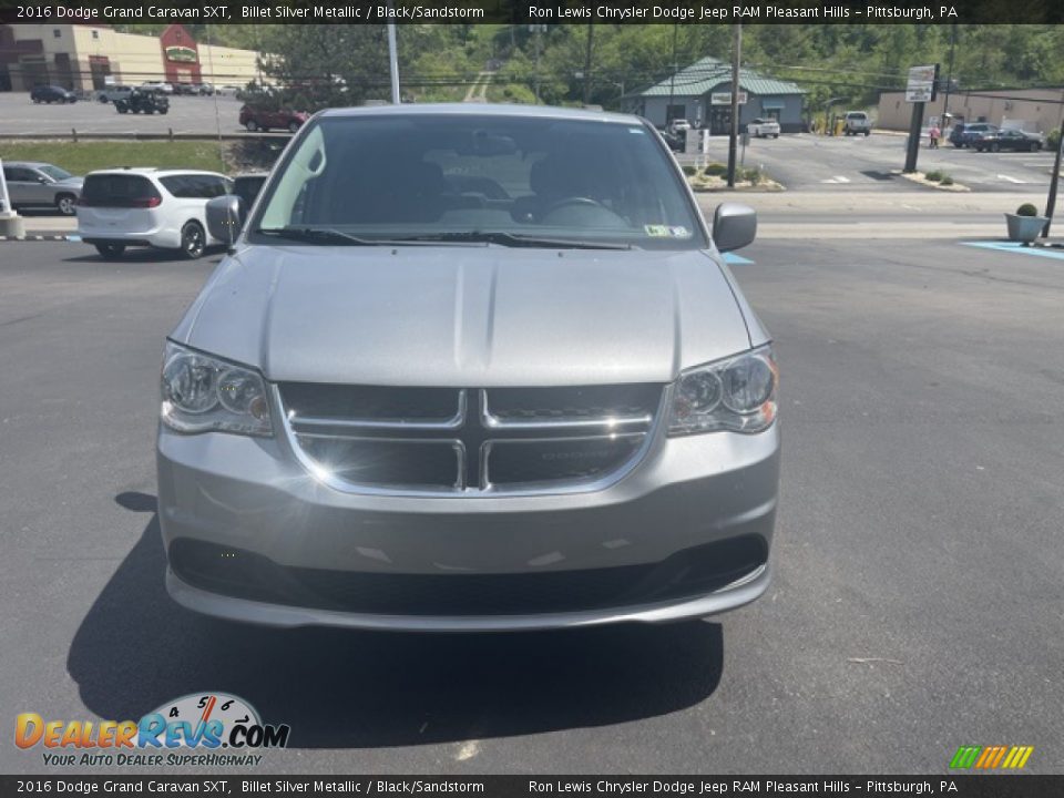 2016 Dodge Grand Caravan SXT Billet Silver Metallic / Black/Sandstorm Photo #2