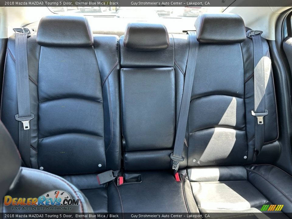 Rear Seat of 2018 Mazda MAZDA3 Touring 5 Door Photo #15
