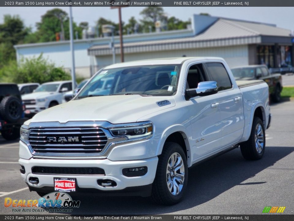 2023 Ram 1500 Long Horn Crew Cab 4x4 Ivory White Tri-Coat Pearl / Mountain Brown Photo #1