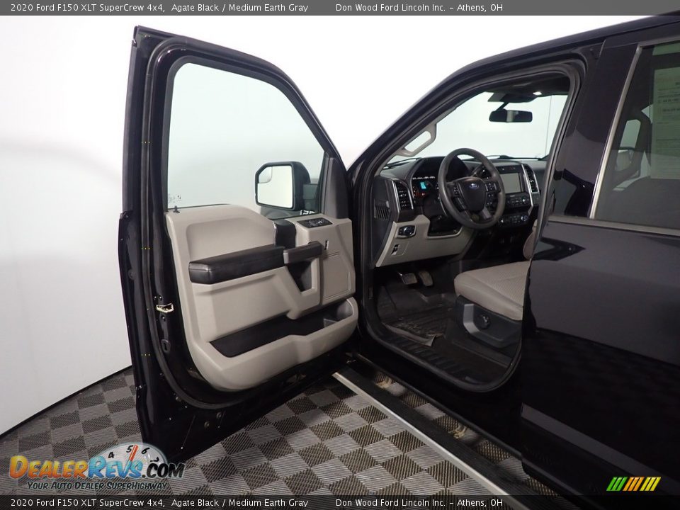 2020 Ford F150 XLT SuperCrew 4x4 Agate Black / Medium Earth Gray Photo #18