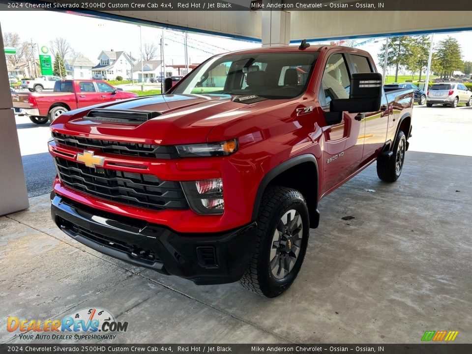 2024 Chevrolet Silverado 2500HD Custom Crew Cab 4x4 Red Hot / Jet Black Photo #2