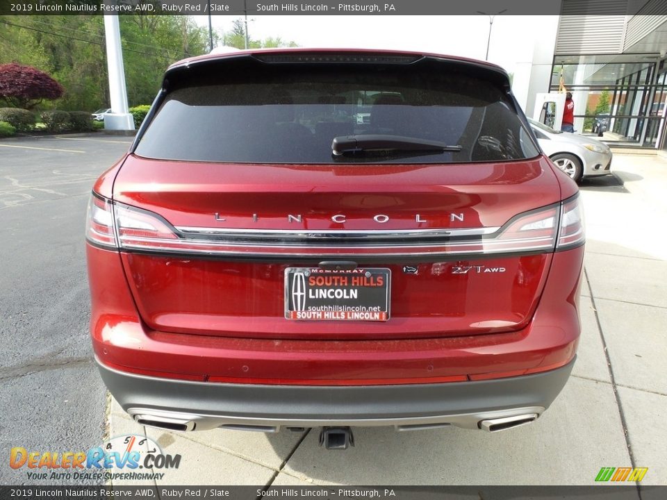 2019 Lincoln Nautilus Reserve AWD Ruby Red / Slate Photo #4