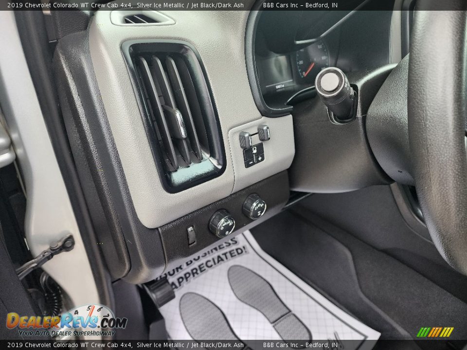 2019 Chevrolet Colorado WT Crew Cab 4x4 Silver Ice Metallic / Jet Black/Dark Ash Photo #9