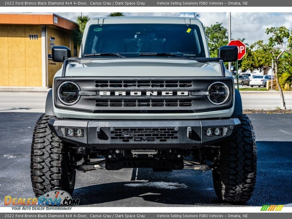 2022 Ford Bronco Black Diamond 4x4 4-Door Cactus Gray / Dark Space Gray Photo #8