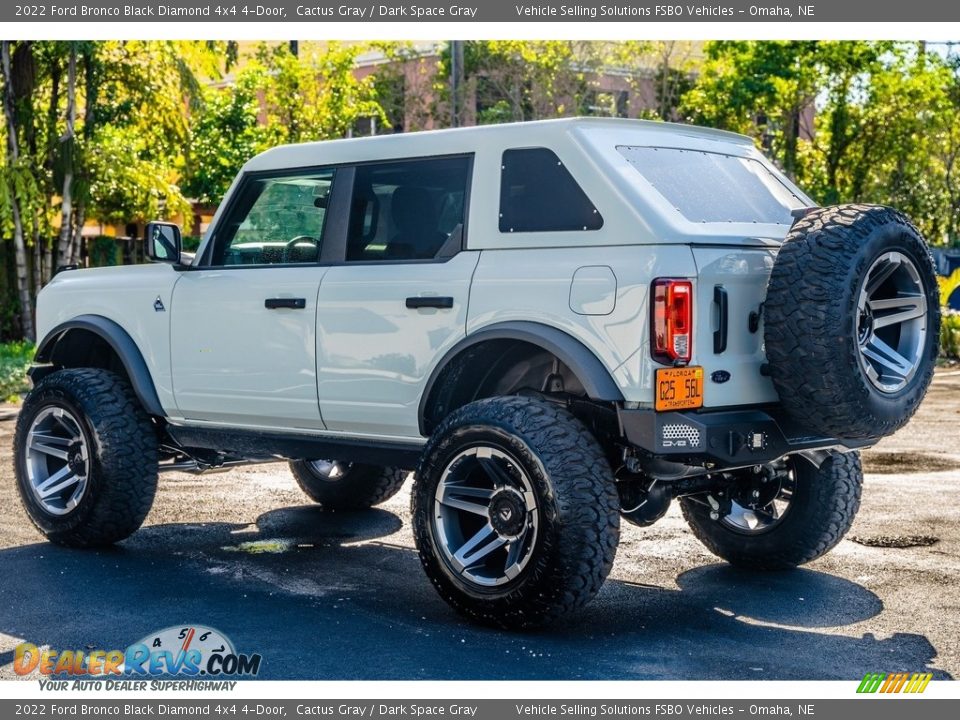 2022 Ford Bronco Black Diamond 4x4 4-Door Cactus Gray / Dark Space Gray Photo #14