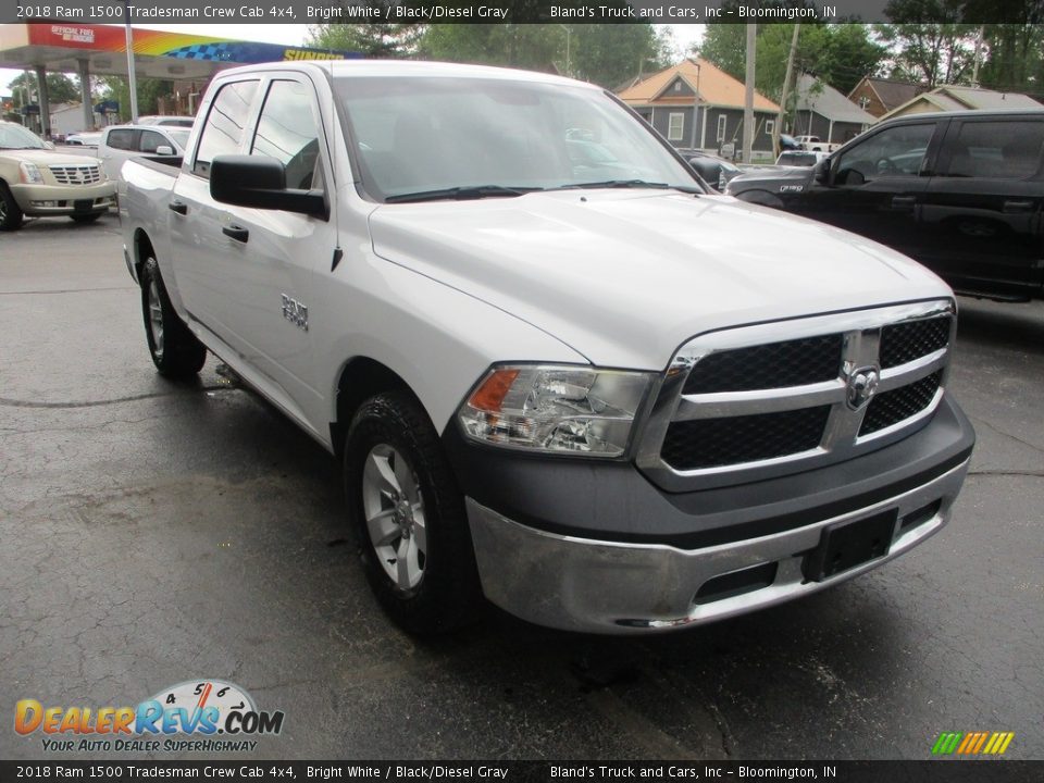 2018 Ram 1500 Tradesman Crew Cab 4x4 Bright White / Black/Diesel Gray Photo #5