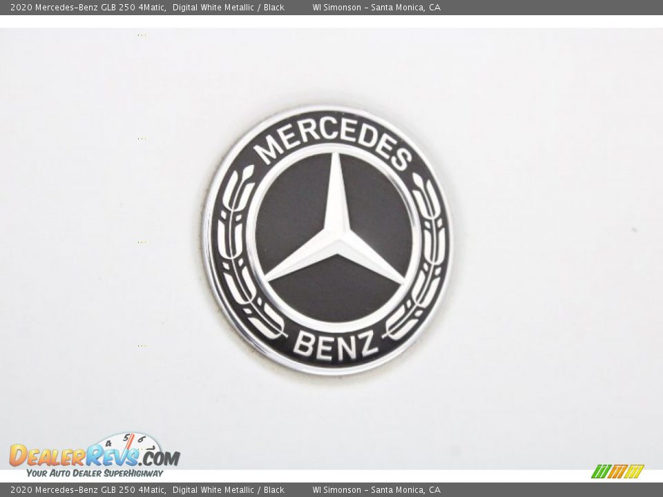 2020 Mercedes-Benz GLB 250 4Matic Digital White Metallic / Black Photo #33