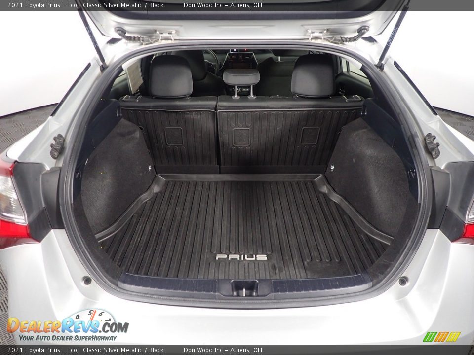 2021 Toyota Prius L Eco Trunk Photo #13