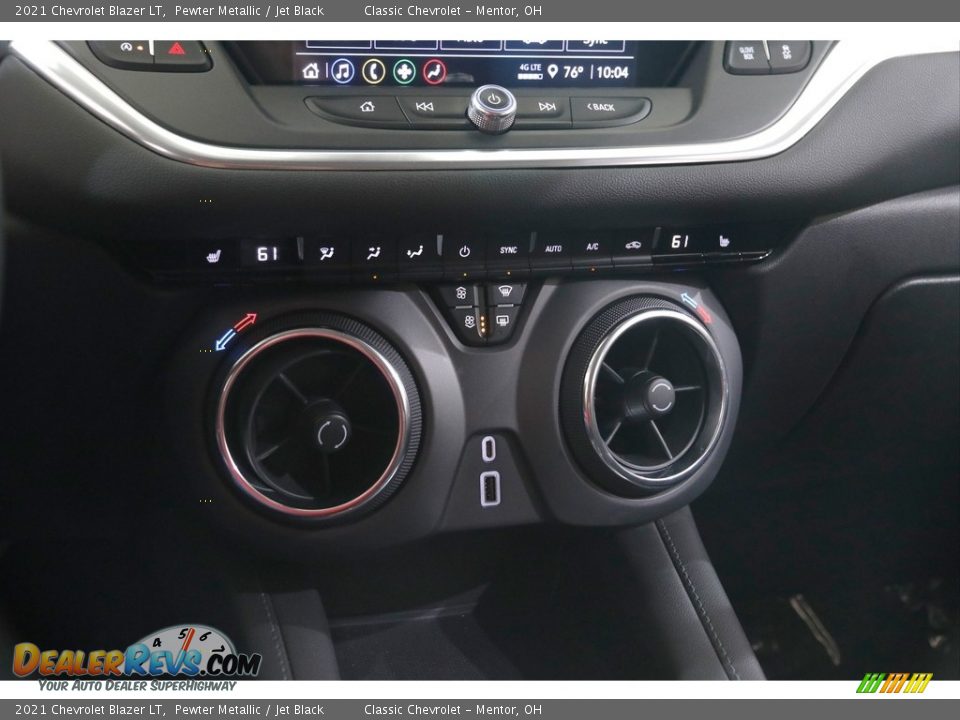 Controls of 2021 Chevrolet Blazer LT Photo #14