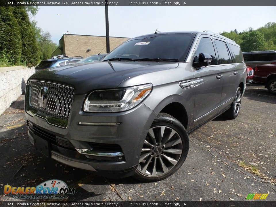 Front 3/4 View of 2021 Lincoln Navigator L Reserve 4x4 Photo #1