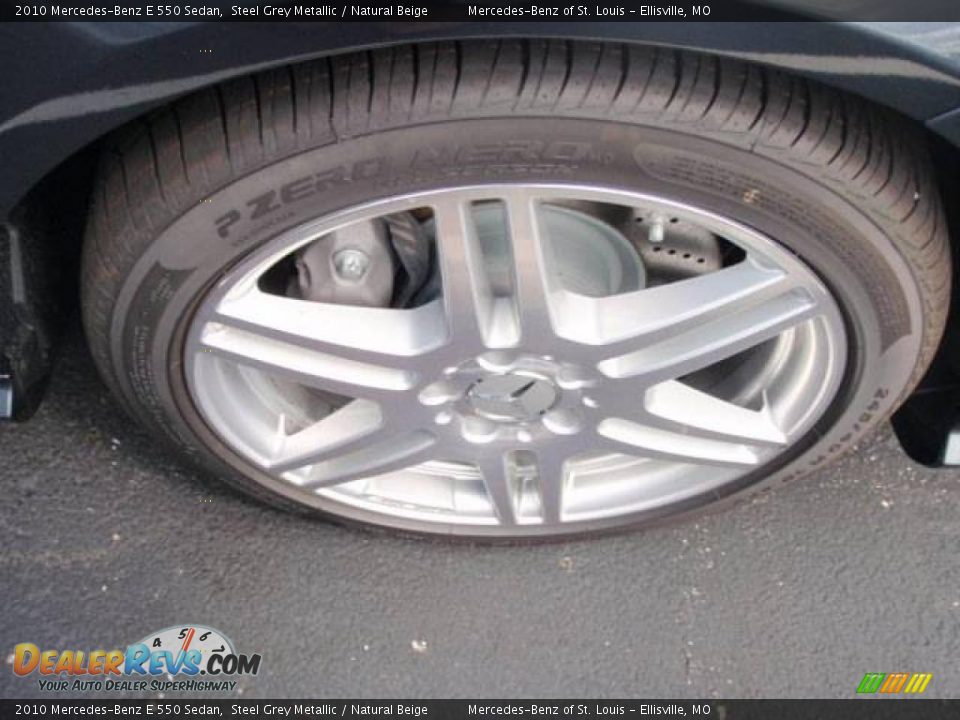 2010 Mercedes-Benz E 550 Sedan Steel Grey Metallic / Natural Beige Photo #4