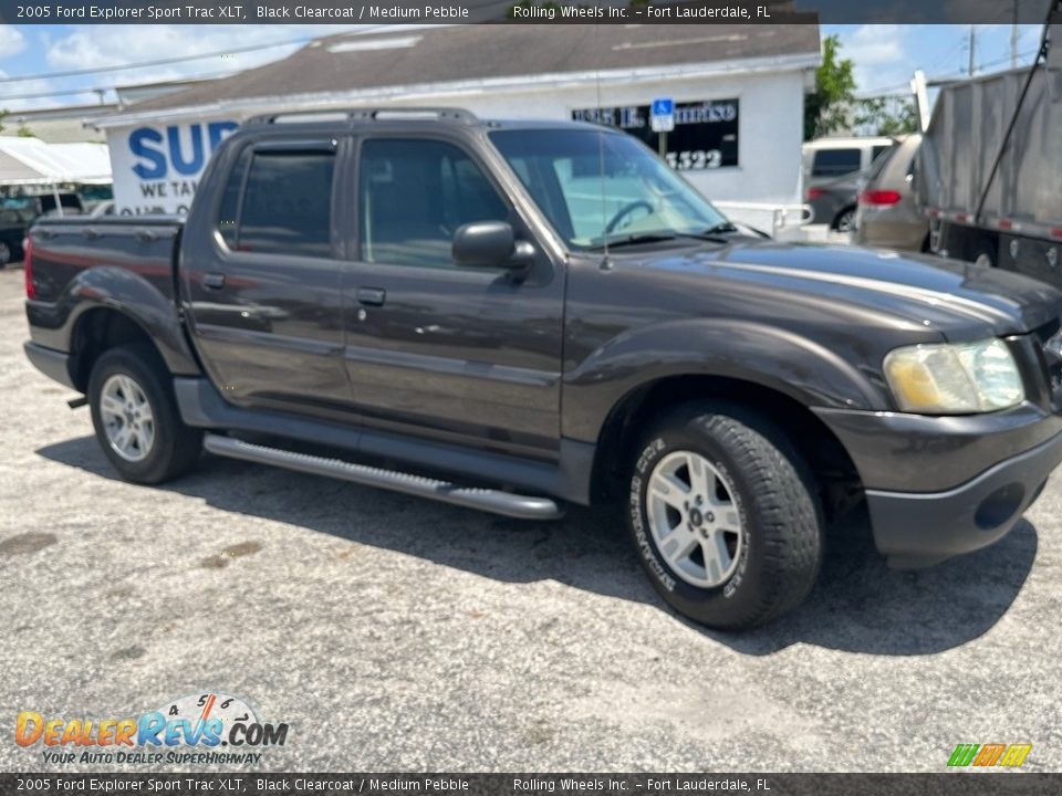 2005 Ford Explorer Sport Trac XLT Black Clearcoat / Medium Pebble Photo #1