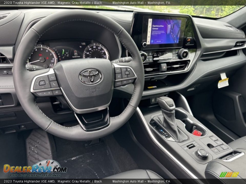 2023 Toyota Highlander XSE AWD Magnetic Gray Metallic / Black Photo #3