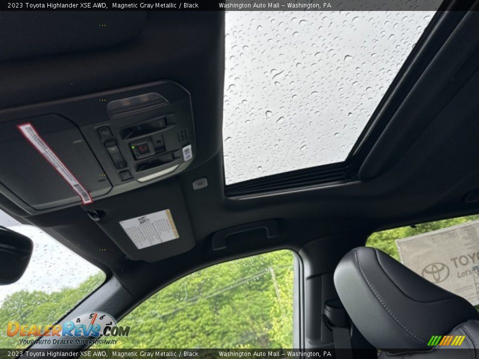 2023 Toyota Highlander XSE AWD Magnetic Gray Metallic / Black Photo #15