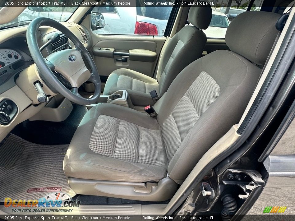 2005 Ford Explorer Sport Trac XLT Black Clearcoat / Medium Pebble Photo #18