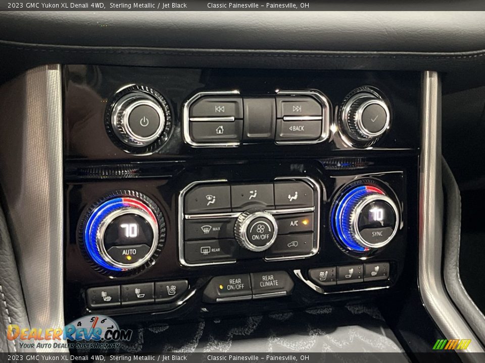 Controls of 2023 GMC Yukon XL Denali 4WD Photo #18