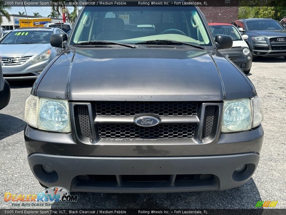 2005 Ford Explorer Sport Trac XLT Black Clearcoat / Medium Pebble Photo #28