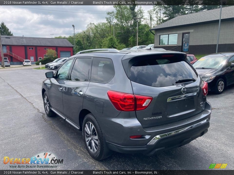 2018 Nissan Pathfinder SL 4x4 Gun Metallic / Charcoal Photo #3