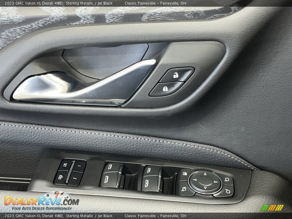 Door Panel of 2023 GMC Yukon XL Denali 4WD Photo #24