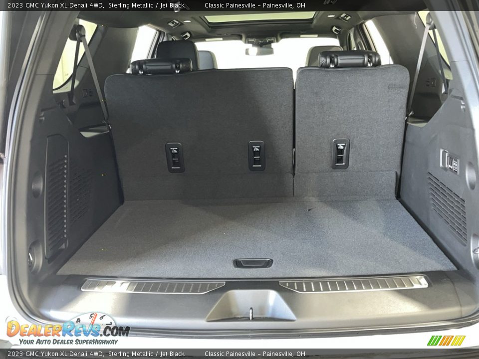 2023 GMC Yukon XL Denali 4WD Trunk Photo #27