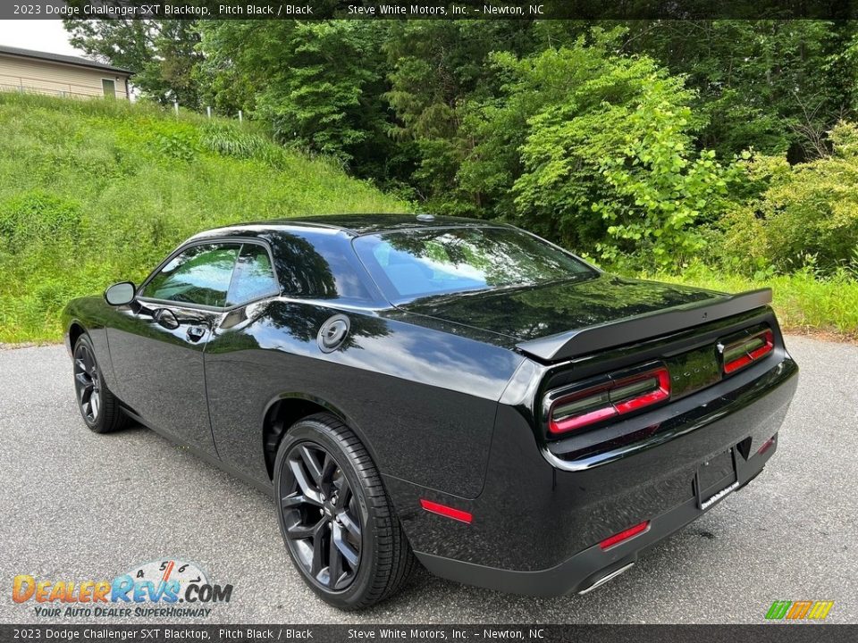 2023 Dodge Challenger SXT Blacktop Pitch Black / Black Photo #8