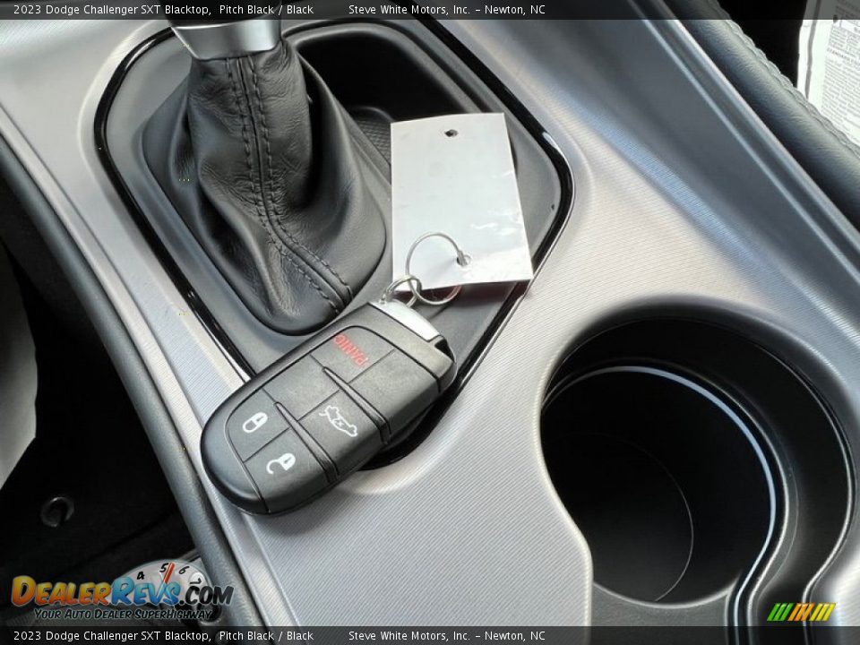 Keys of 2023 Dodge Challenger SXT Blacktop Photo #27