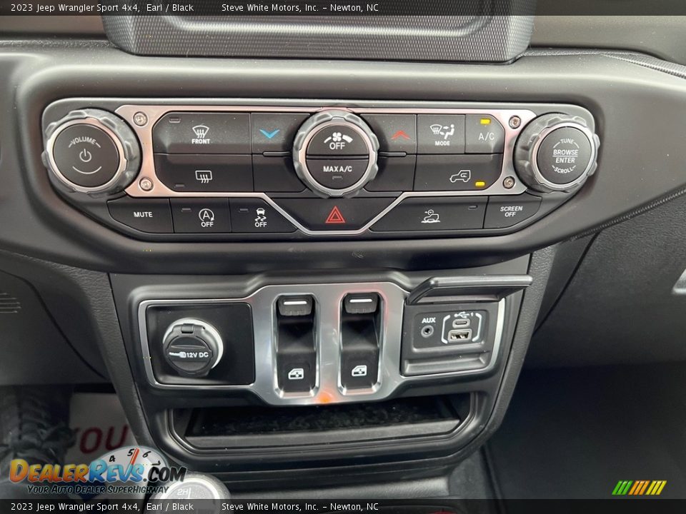 Controls of 2023 Jeep Wrangler Sport 4x4 Photo #22