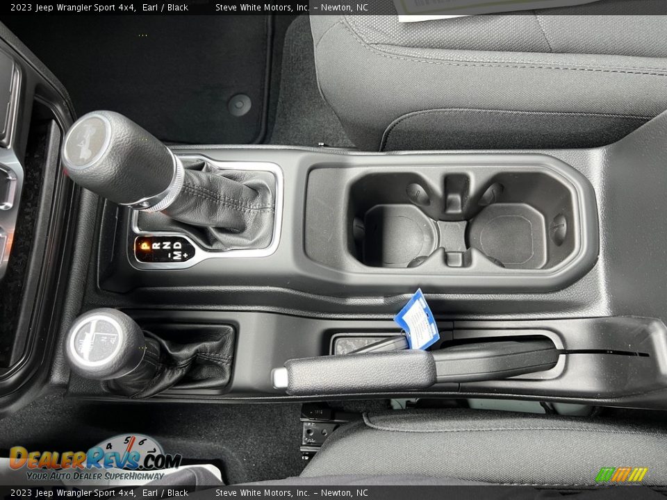 2023 Jeep Wrangler Sport 4x4 Shifter Photo #23