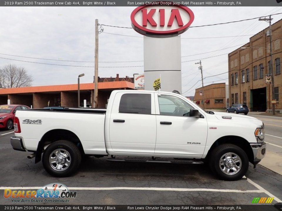 2019 Ram 2500 Tradesman Crew Cab 4x4 Bright White / Black Photo #4