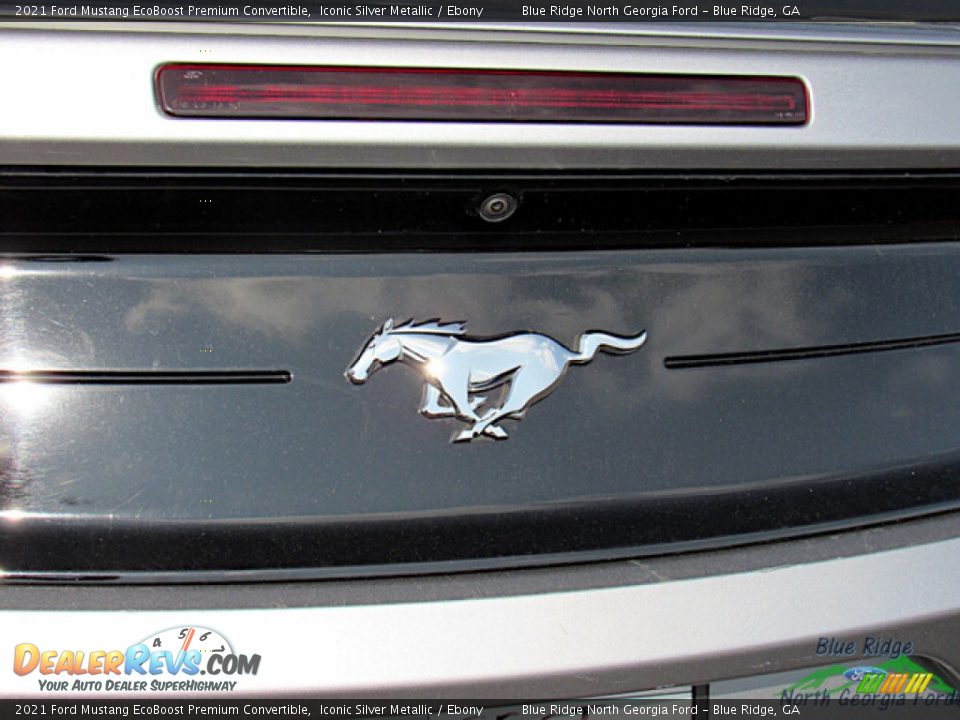2021 Ford Mustang EcoBoost Premium Convertible Iconic Silver Metallic / Ebony Photo #32