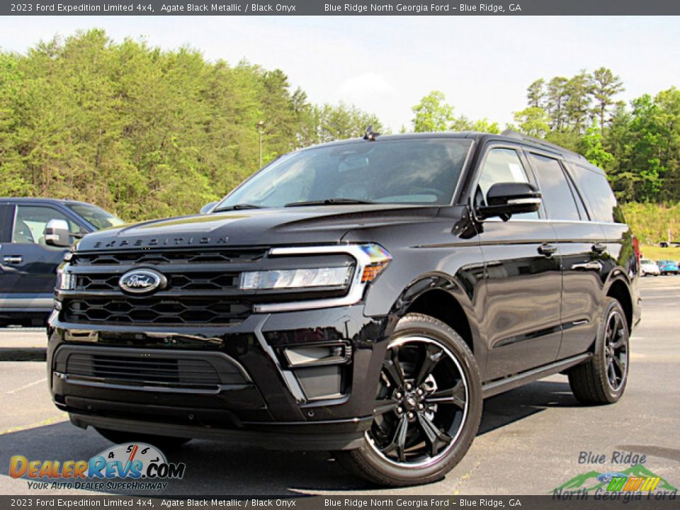 Front 3/4 View of 2023 Ford Expedition Limited 4x4 Photo #1