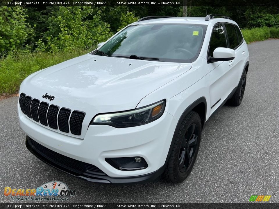 2019 Jeep Cherokee Latitude Plus 4x4 Bright White / Black Photo #3