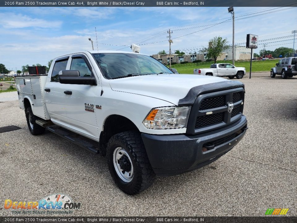 2016 Ram 2500 Tradesman Crew Cab 4x4 Bright White / Black/Diesel Gray Photo #8