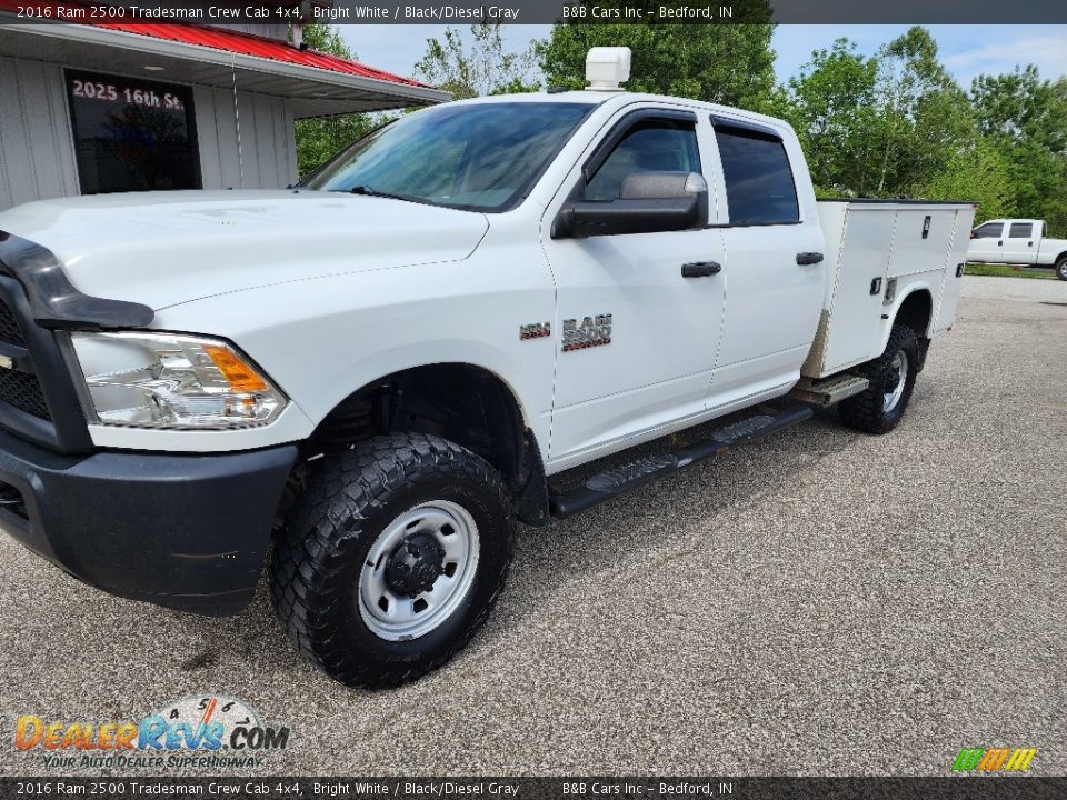 2016 Ram 2500 Tradesman Crew Cab 4x4 Bright White / Black/Diesel Gray Photo #18