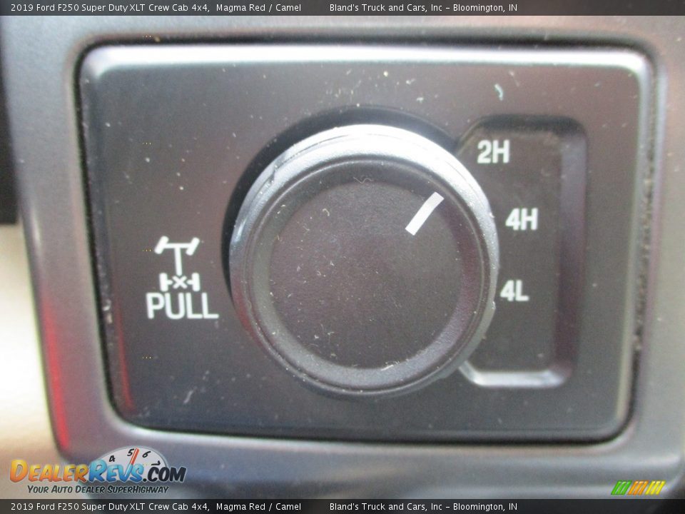 2019 Ford F250 Super Duty XLT Crew Cab 4x4 Magma Red / Camel Photo #21