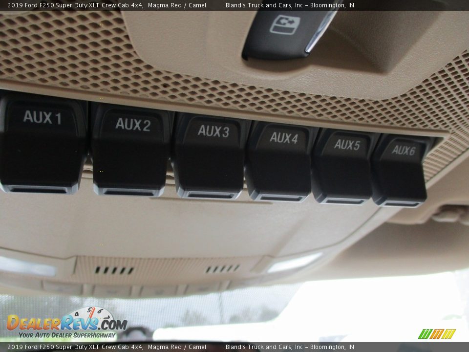 2019 Ford F250 Super Duty XLT Crew Cab 4x4 Magma Red / Camel Photo #29