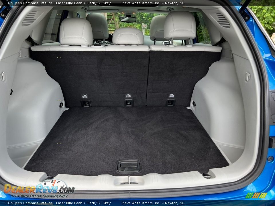 2019 Jeep Compass Latitude Trunk Photo #15