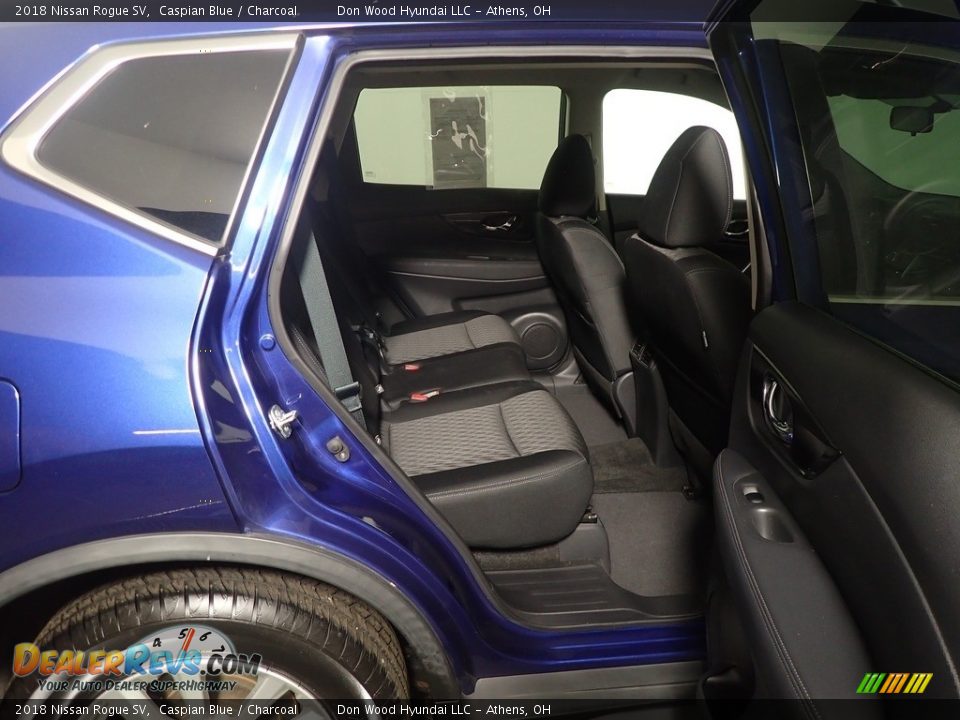 2018 Nissan Rogue SV Caspian Blue / Charcoal Photo #35