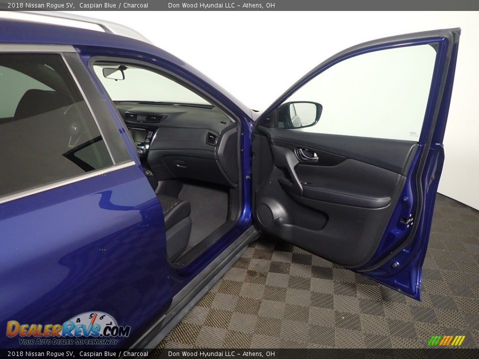 2018 Nissan Rogue SV Caspian Blue / Charcoal Photo #36