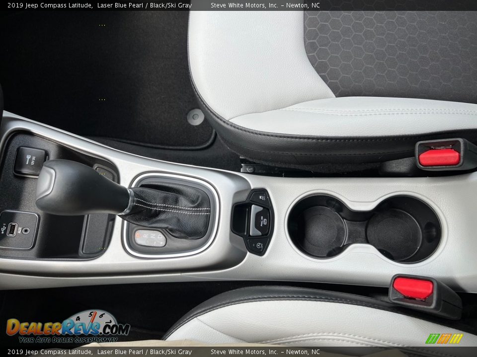 2019 Jeep Compass Latitude Shifter Photo #25