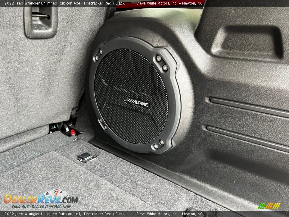 Audio System of 2022 Jeep Wrangler Unlimited Rubicon 4x4 Photo #15