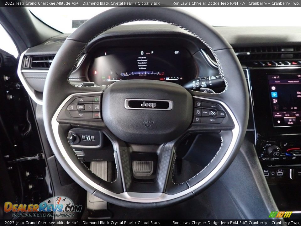 2023 Jeep Grand Cherokee Altitude 4x4 Steering Wheel Photo #19