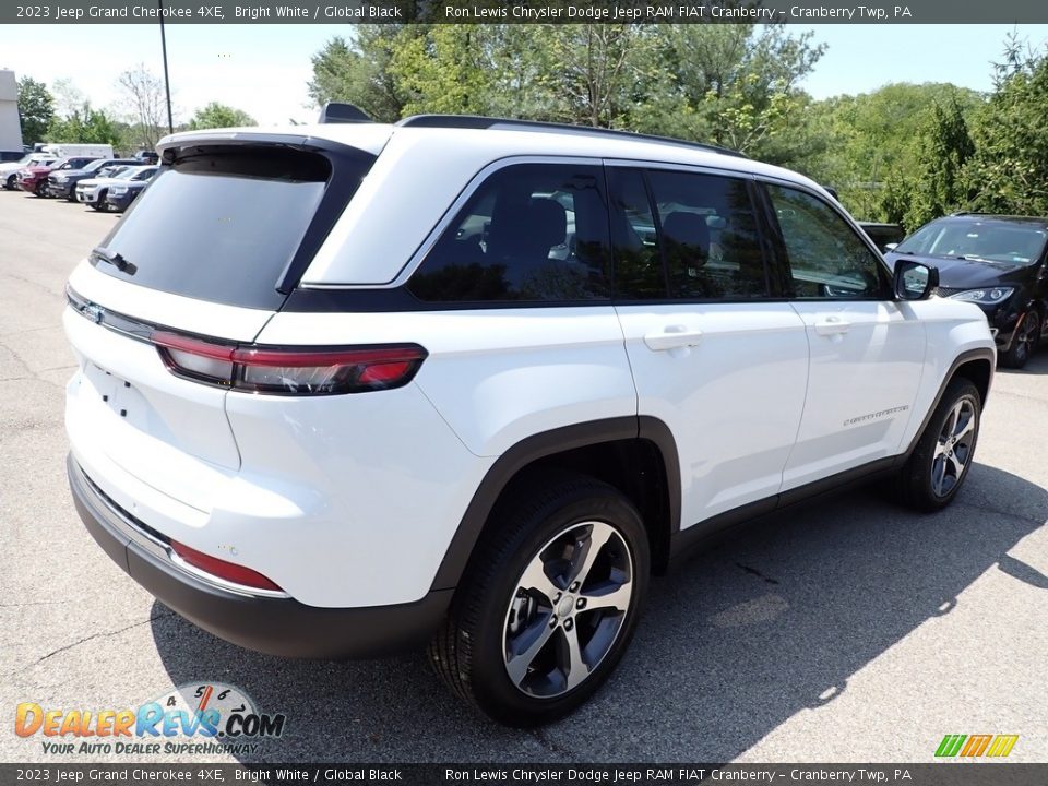 2023 Jeep Grand Cherokee 4XE Bright White / Global Black Photo #5