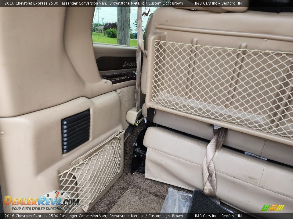 2016 Chevrolet Express 2500 Passenger Conversion Van Brownstone Metallic / Custom Light Brown Photo #25