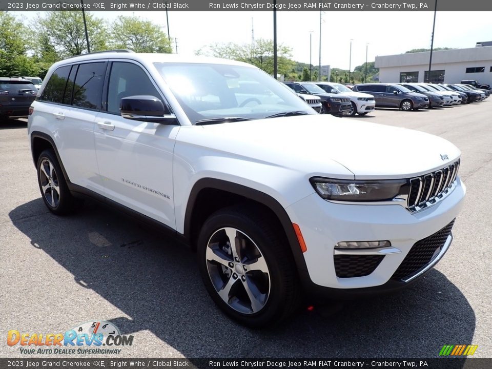 2023 Jeep Grand Cherokee 4XE Bright White / Global Black Photo #7